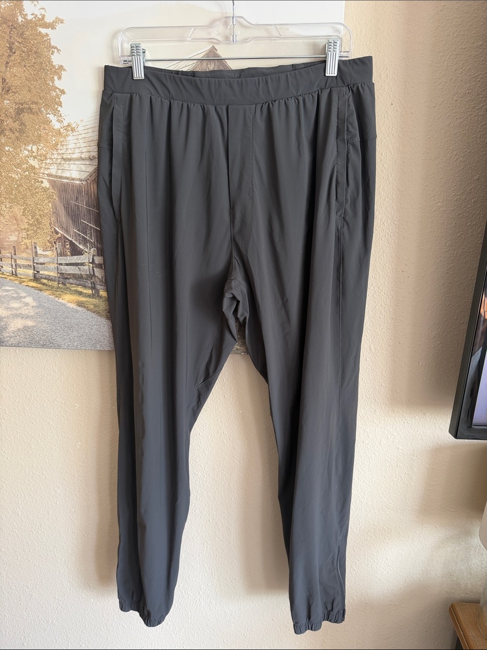Lululemon Men’s jogger